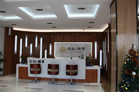 金地翰林3室2厅1卫119㎡精装5楼带附房92万